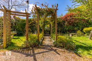 Photo 21- click for photo gallery